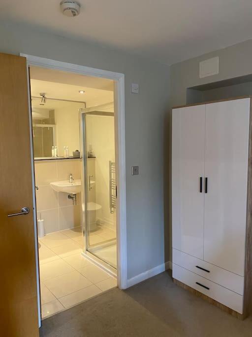 Modern Apartment, Fistral Beach Newquay  Exterior photo